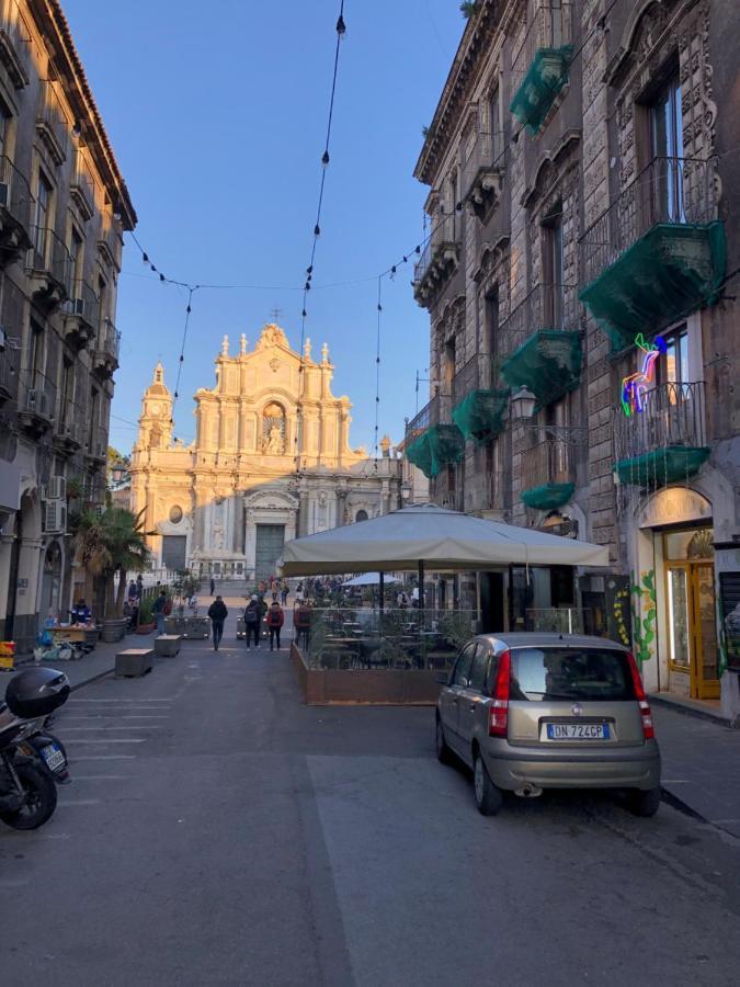 Etnea Home Duomo Катания Екстериор снимка