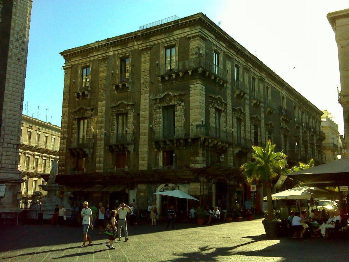 Etnea Home Duomo Катания Екстериор снимка